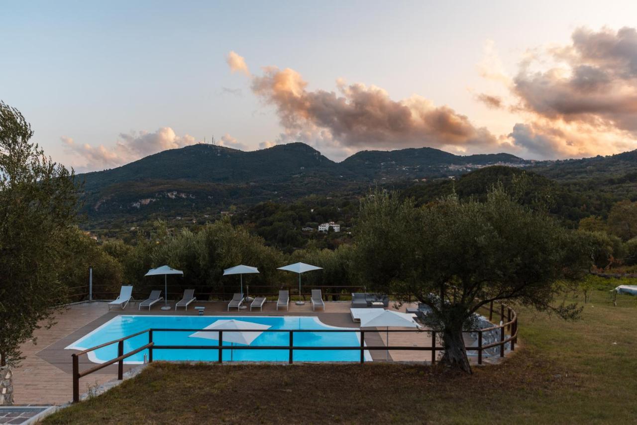Tenuta Terre Di Bosco Oasi Di Relax Nel Cilento San Giovanni a Piro Bagian luar foto