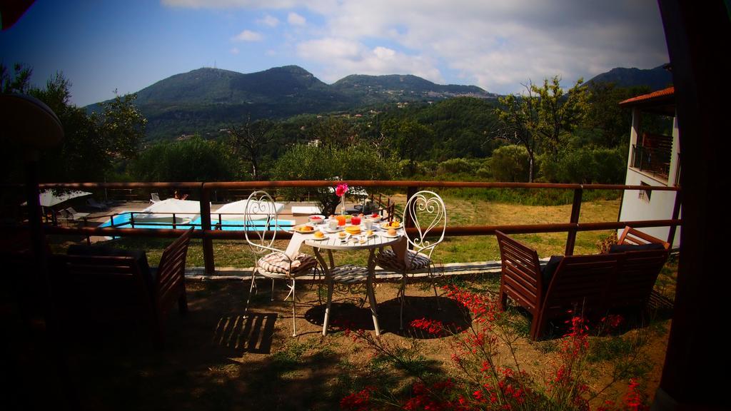 Tenuta Terre Di Bosco Oasi Di Relax Nel Cilento San Giovanni a Piro Bagian luar foto