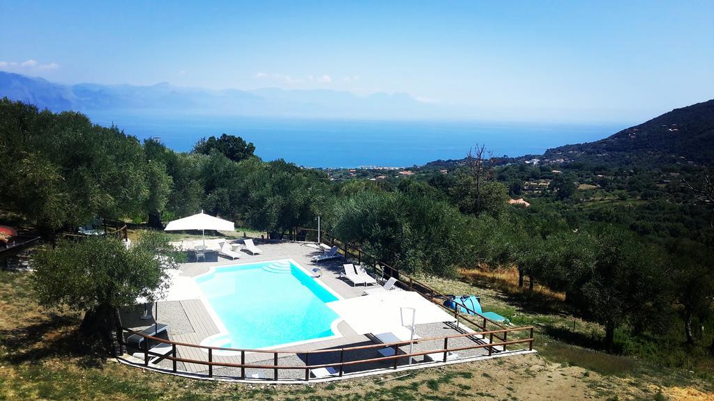 Tenuta Terre Di Bosco Oasi Di Relax Nel Cilento San Giovanni a Piro Bagian luar foto